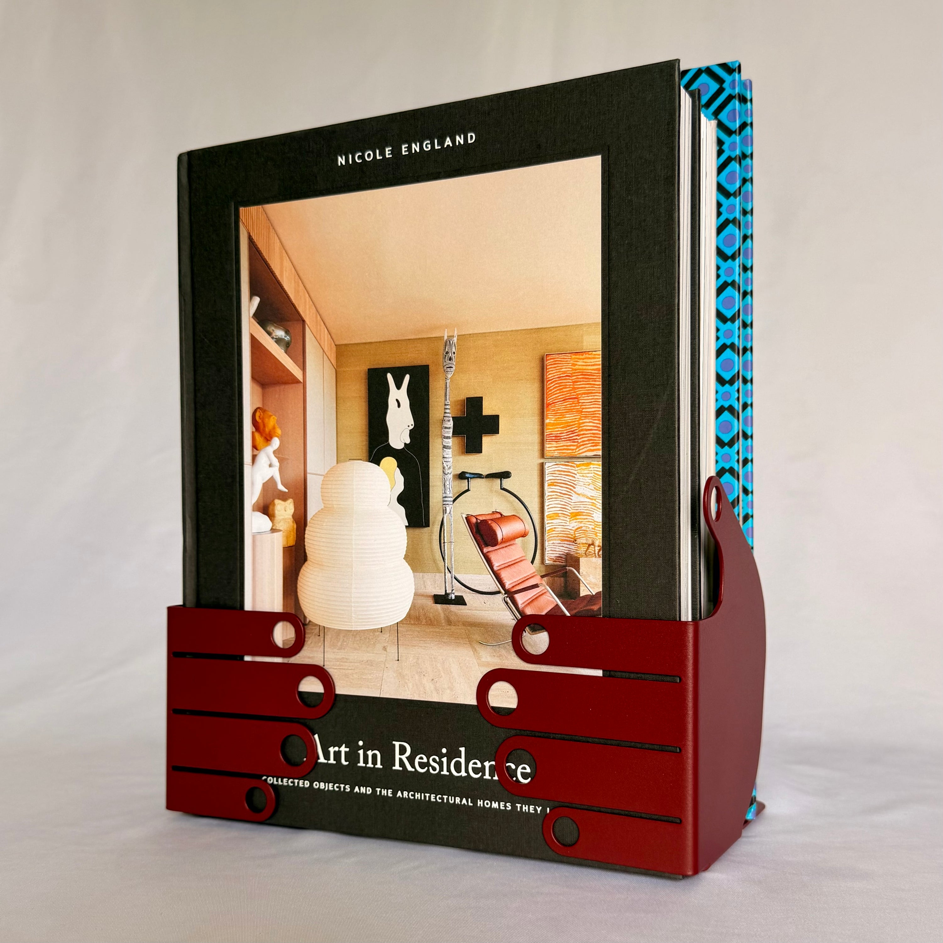 Book Hug - Oxblood